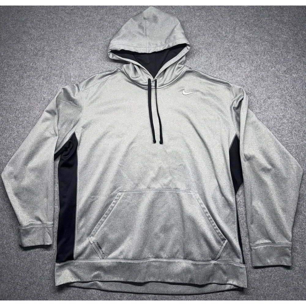 Nike therma fit